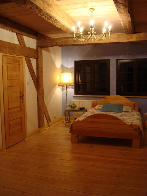 Stara Papiernia Zielony Lasek Krutynski Piecek Chambre photo